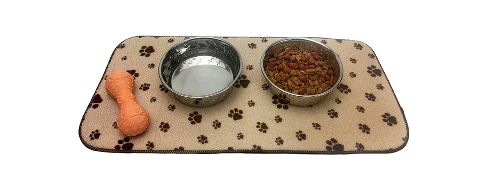 Dog Food Mat - Non-skid Placemat with Raised Edge for Dog or Cat Food and  Water Bowls - Prevent Spills and Messes - Dog Accessories by Petmaker 