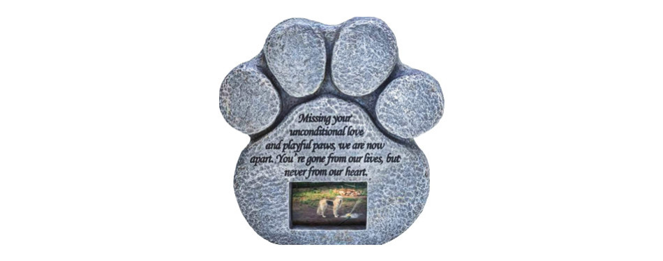 10 Heartbreaking Dog Memorial Stones | My Pet Needs That